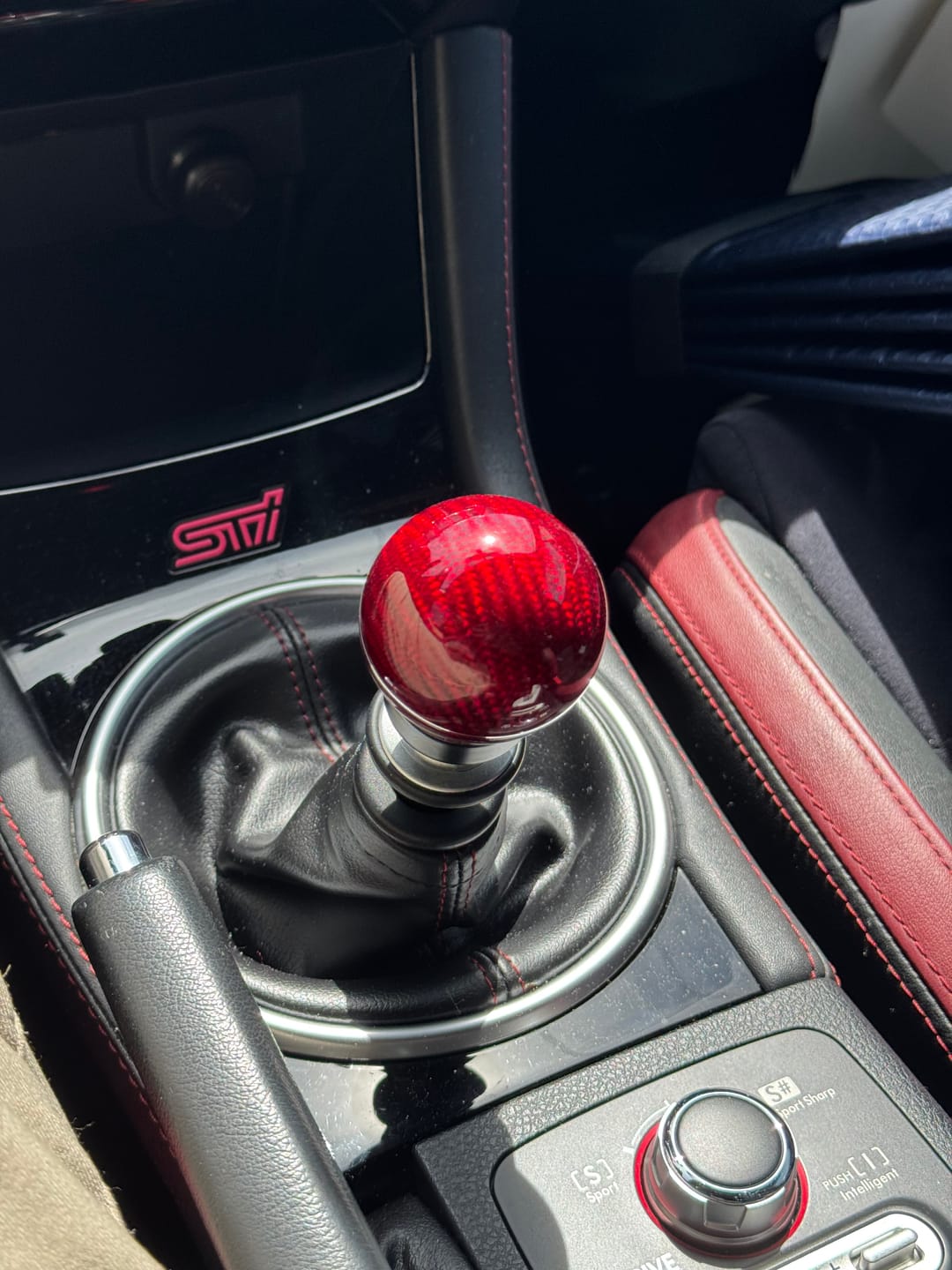 Customer photo review of Weighted Red Carbon Fiber Shift Knobs