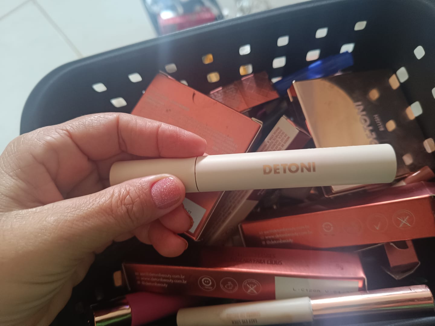 Customer photo review of PERFECT LASHES | REAL BROWN - MÁSCARA PARA CÍLIOS