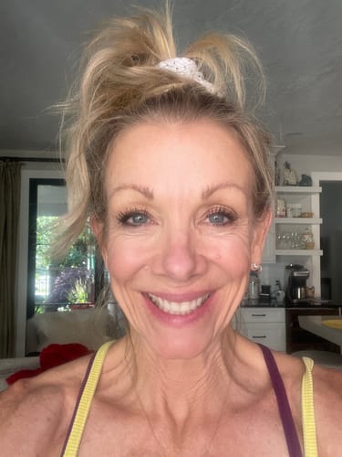 Customer photo review of Kehyla Beauty - Mascara