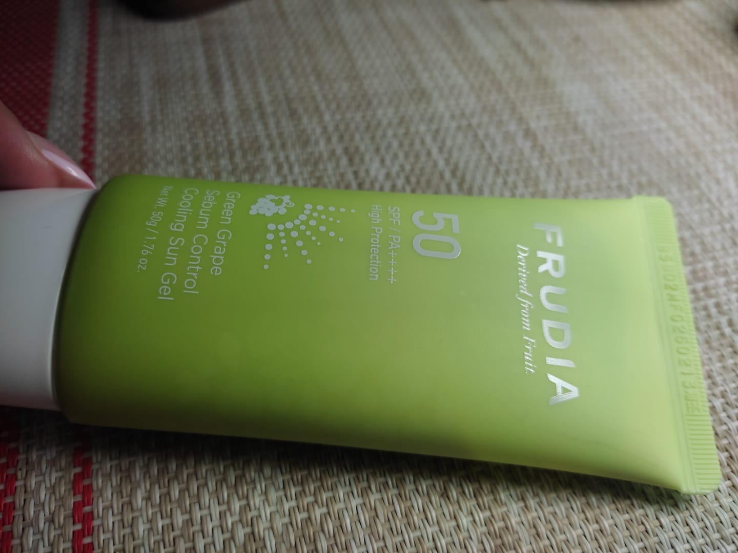 Customer photo review of Frudia Green Grape Sebum Control Sun Gel SPF50+/ PA++++