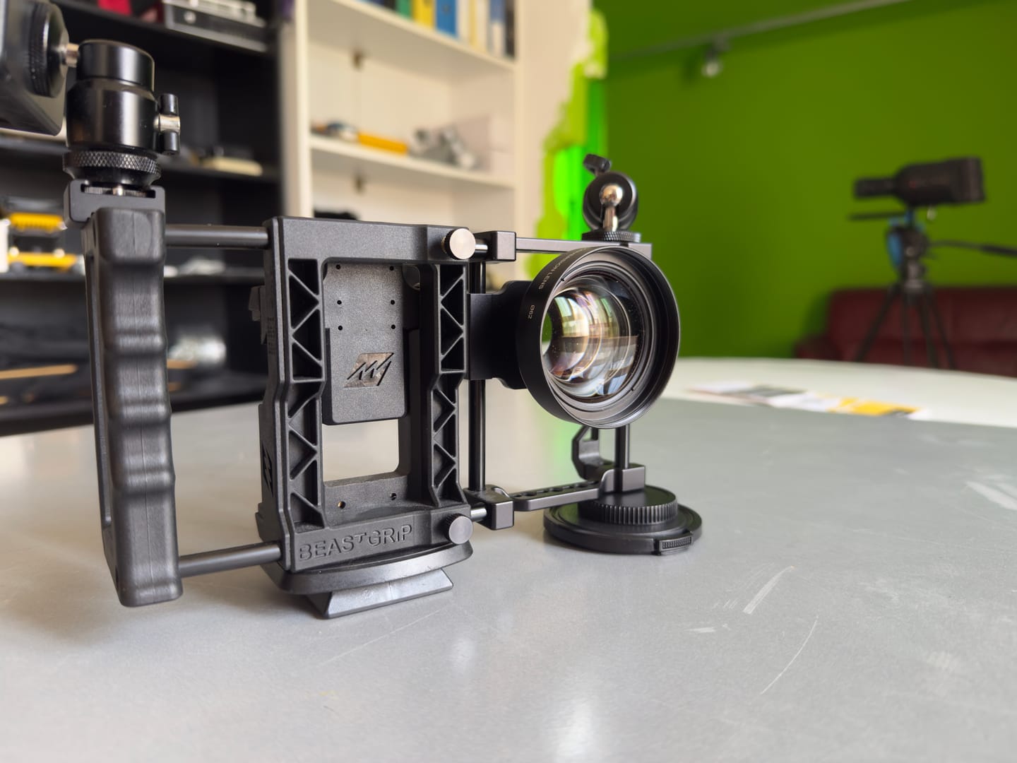 Customer photo review of Beastgrip Pro + 1.7X Telephoto Lens Bundle