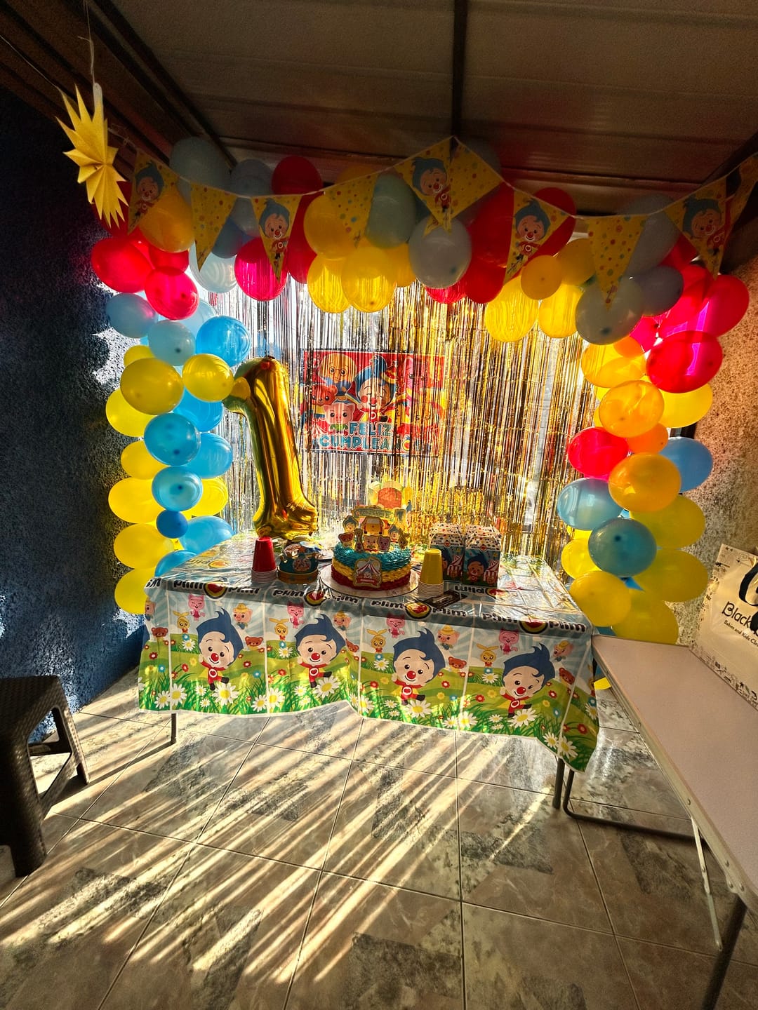 Customer photo review of Set decoración cumpleaños payaso plim plim