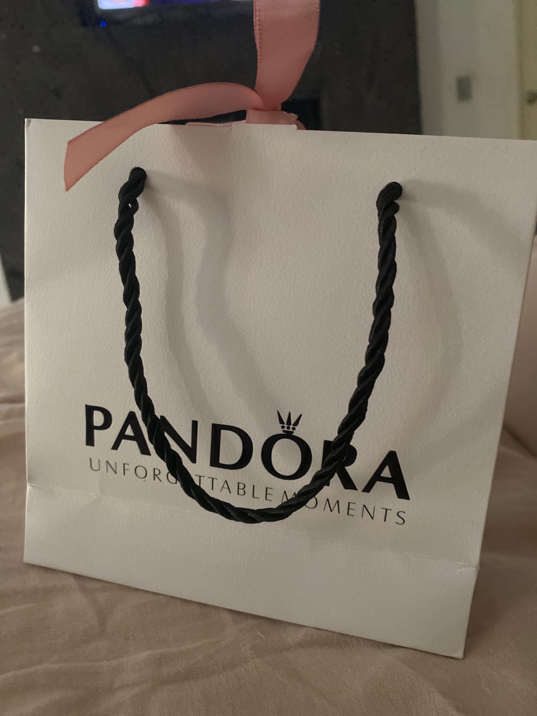 Customer photo review of PULSERA PANDORA MOMENTS CORAZON + KIT DE REGALO