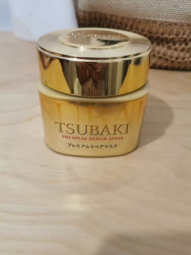 Customer photo review of Shiseido - Masque réparateur Premium EX Tsubaki - 150/180g