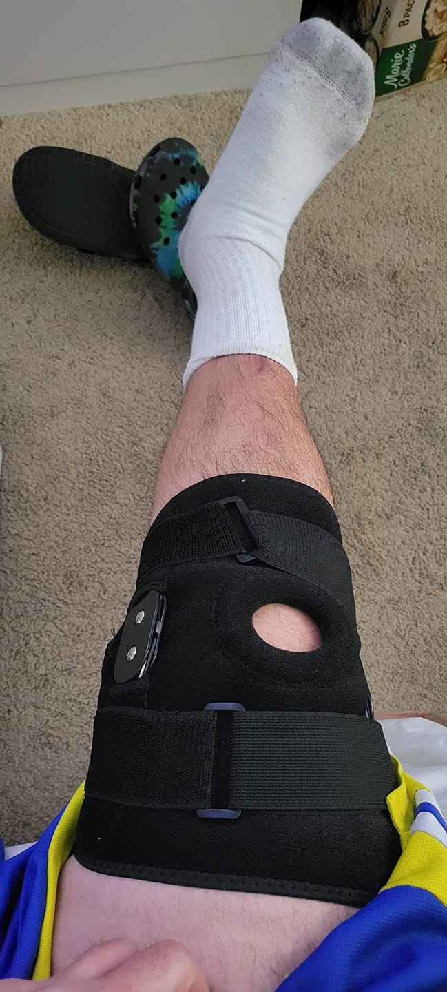 Customer photo review of WeRelieve™ Orthopedic Knee Pad