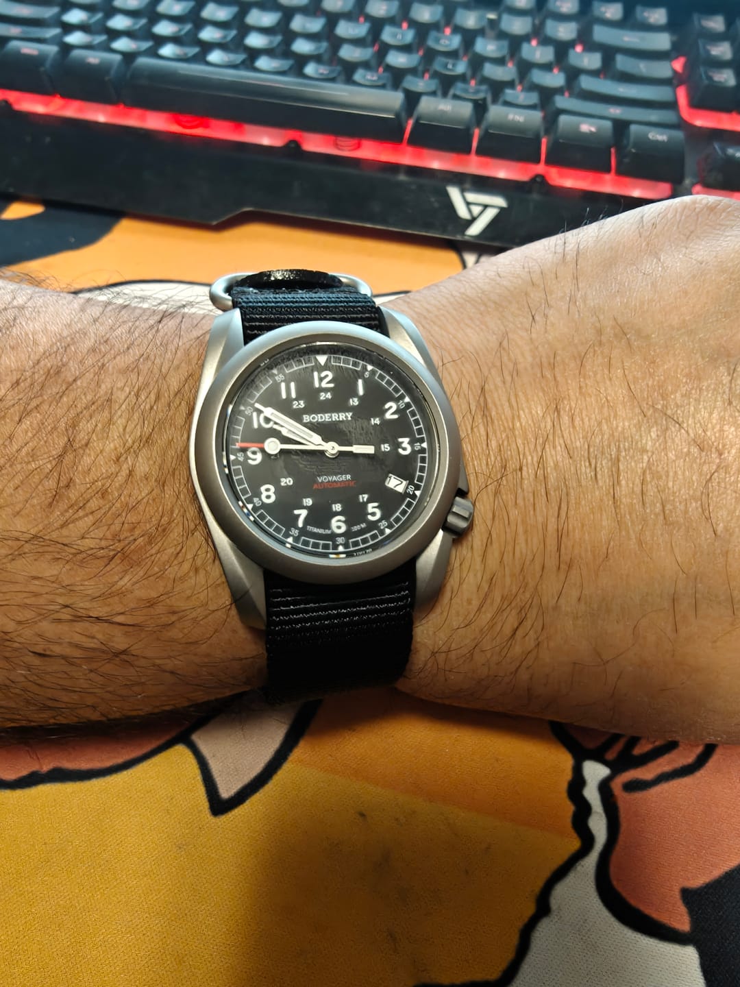 Customer photo review of VOYAGER - 100M Waterproof Titanium Automatic Field Watch | Black-bracelet