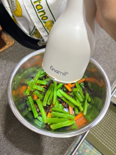 顧客對美國【FinaMill】電動香料研磨器套裝 USB Type-C充電款的照片評價