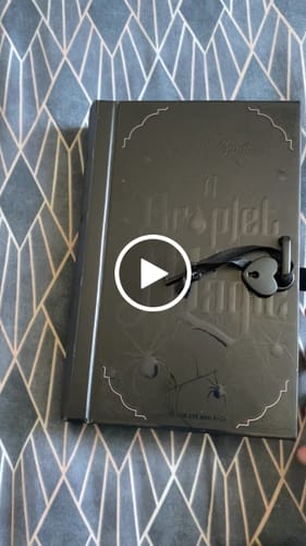 Customer video review of P. Louise A Droplet Of Magic Halloween Eyeshadow Palette