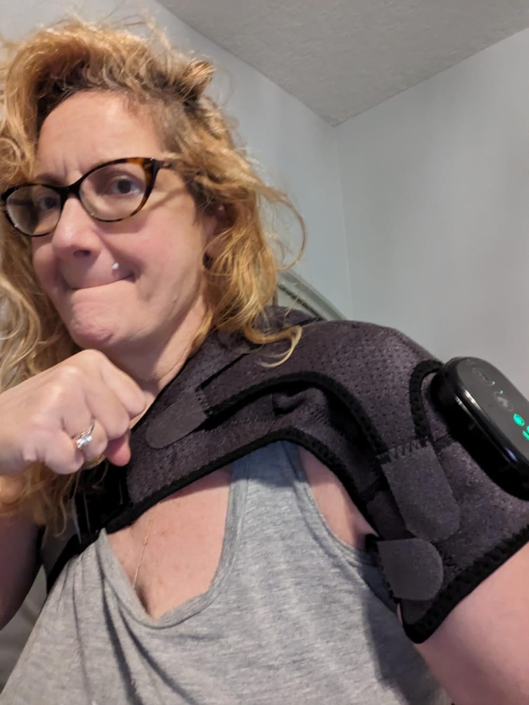 Customer photo review of WeRelieve™ Heated Shoulder Massager