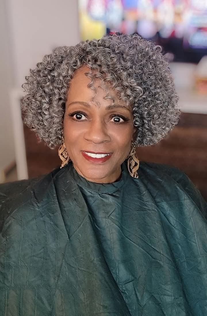 Customer photo review of Banana Leave In Conditioner