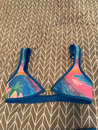 Customer photo review of AMELIA Island Time '93' Minimal Bikini Top