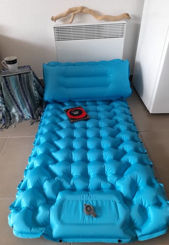 Avis photo d'un client sur MATELAS GONFLABLE COZIYA