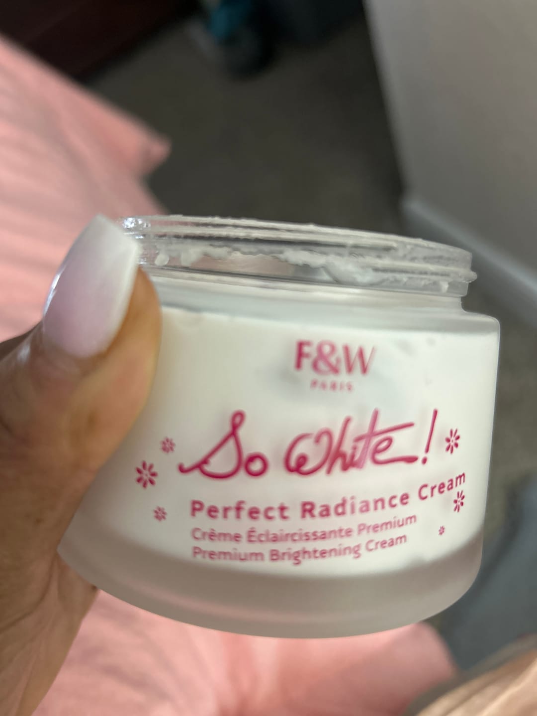 Customer photo review of So White Perfect Radiance Cream 180ml