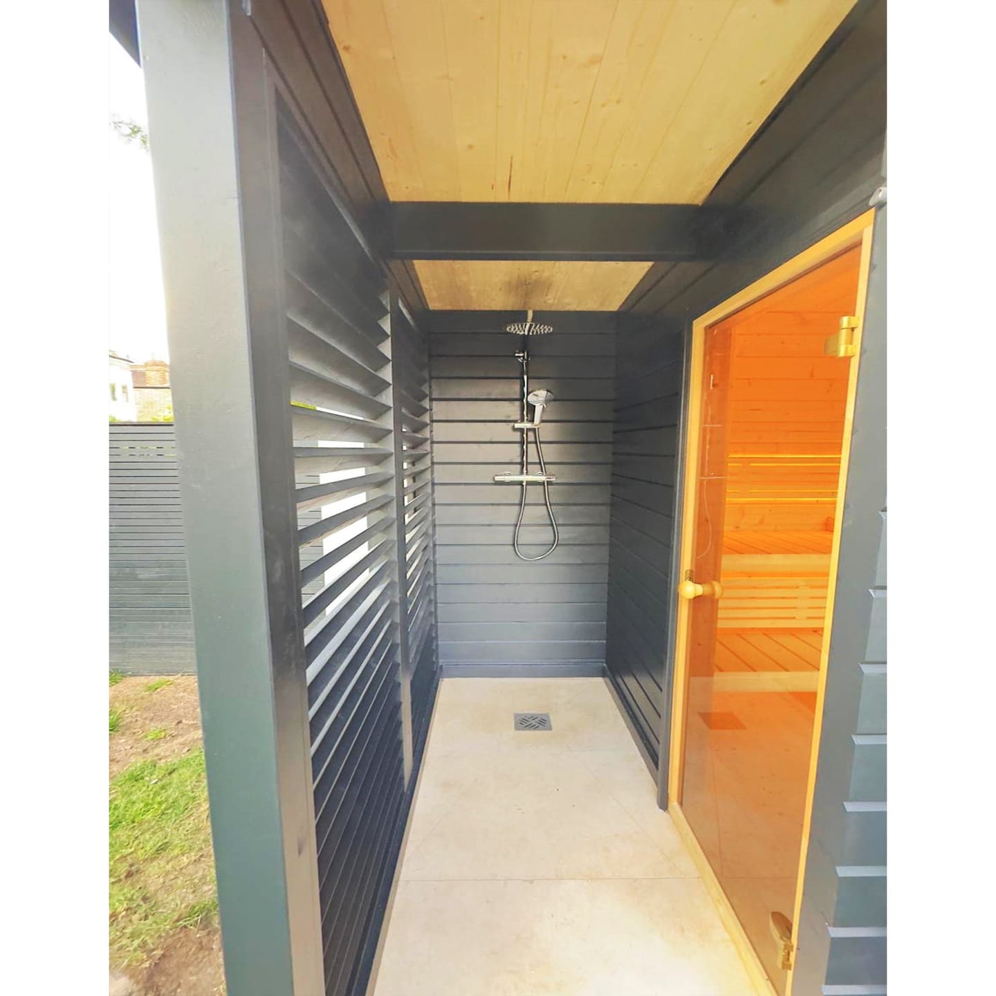 Customer photo review of KC ISLA Garden Spa Sauna with Outdoor Shower Terrace - 70mm