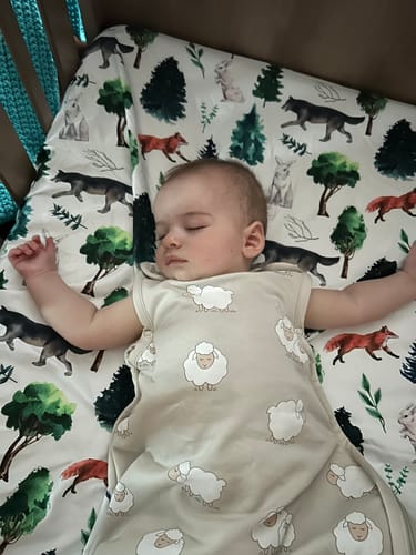 Customer photo review of 4 Season® Ultimate Baby Sleep Bag, Merino Wool & Organic Cotton, Sheep