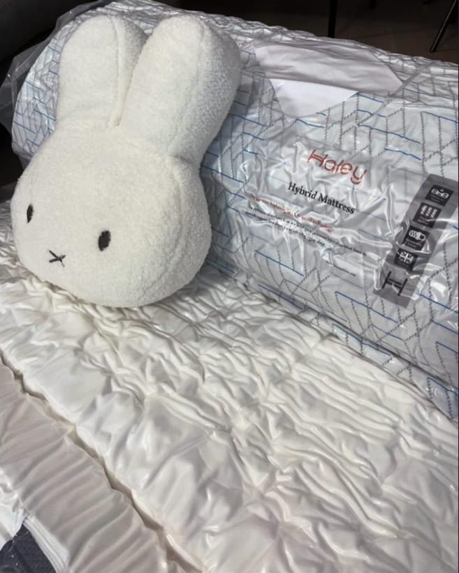 Customer photo review of Haley Hybrid Mattress