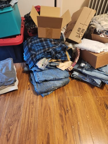 Customer photo review of Wholesale Mens Levis Jeans