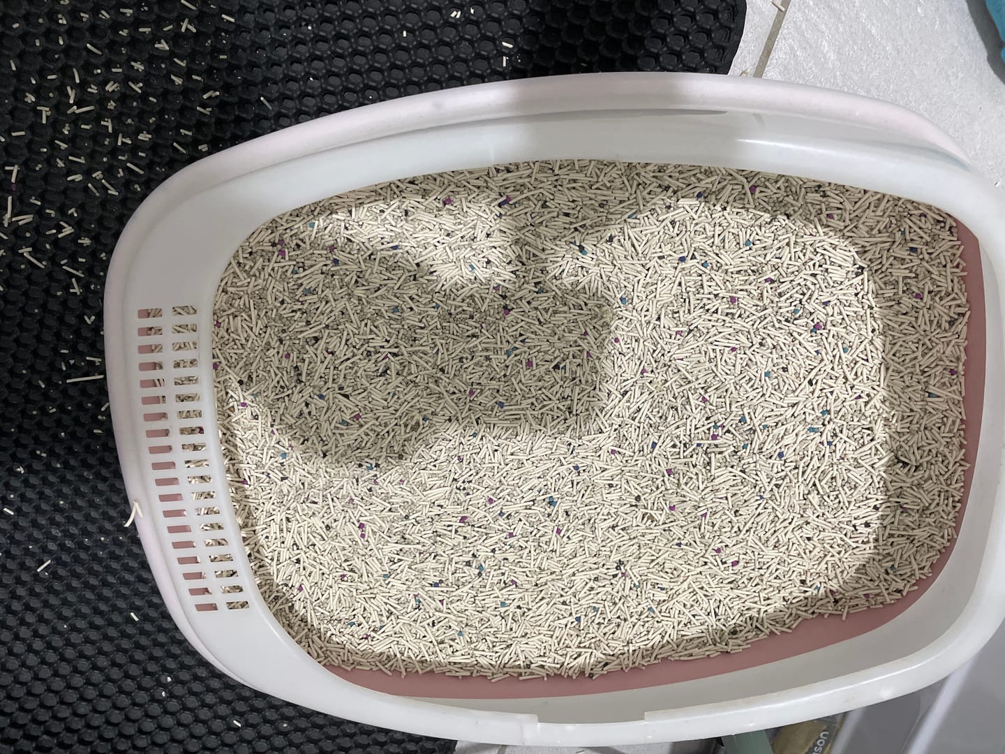 Customer photo review of Michu Premium Mixed Tofu Cat Litter Pro Gen2 6L- Superb in Flushable, Eco-Friendly & Odour-Control