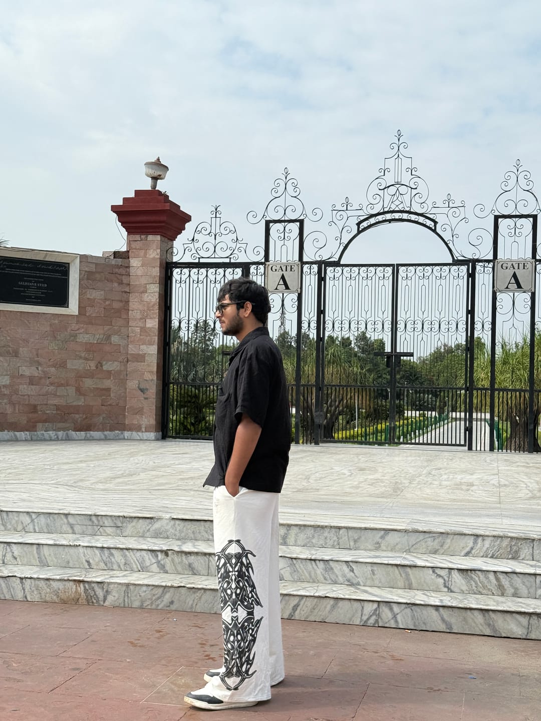 Customer photo review of Fractal Flow Sweatpants