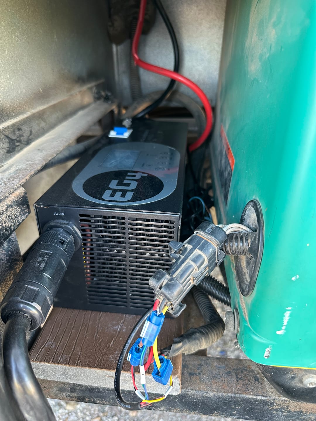 Customer photo review of EG4 Chargeverter - GC 48V 100A Battery Charger 5120W Output 240/120V Input