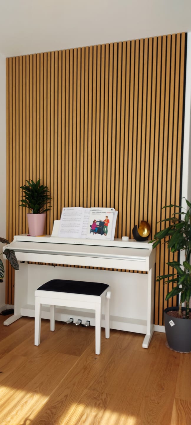 Customer photo review of Akustikpaneele Rustikale Eiche - 300 cm x 60 cm
