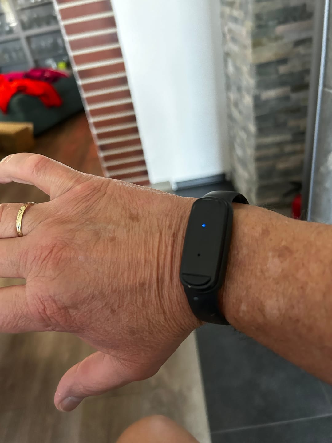 Customer photo review of MosquiStop – Schutzarmband