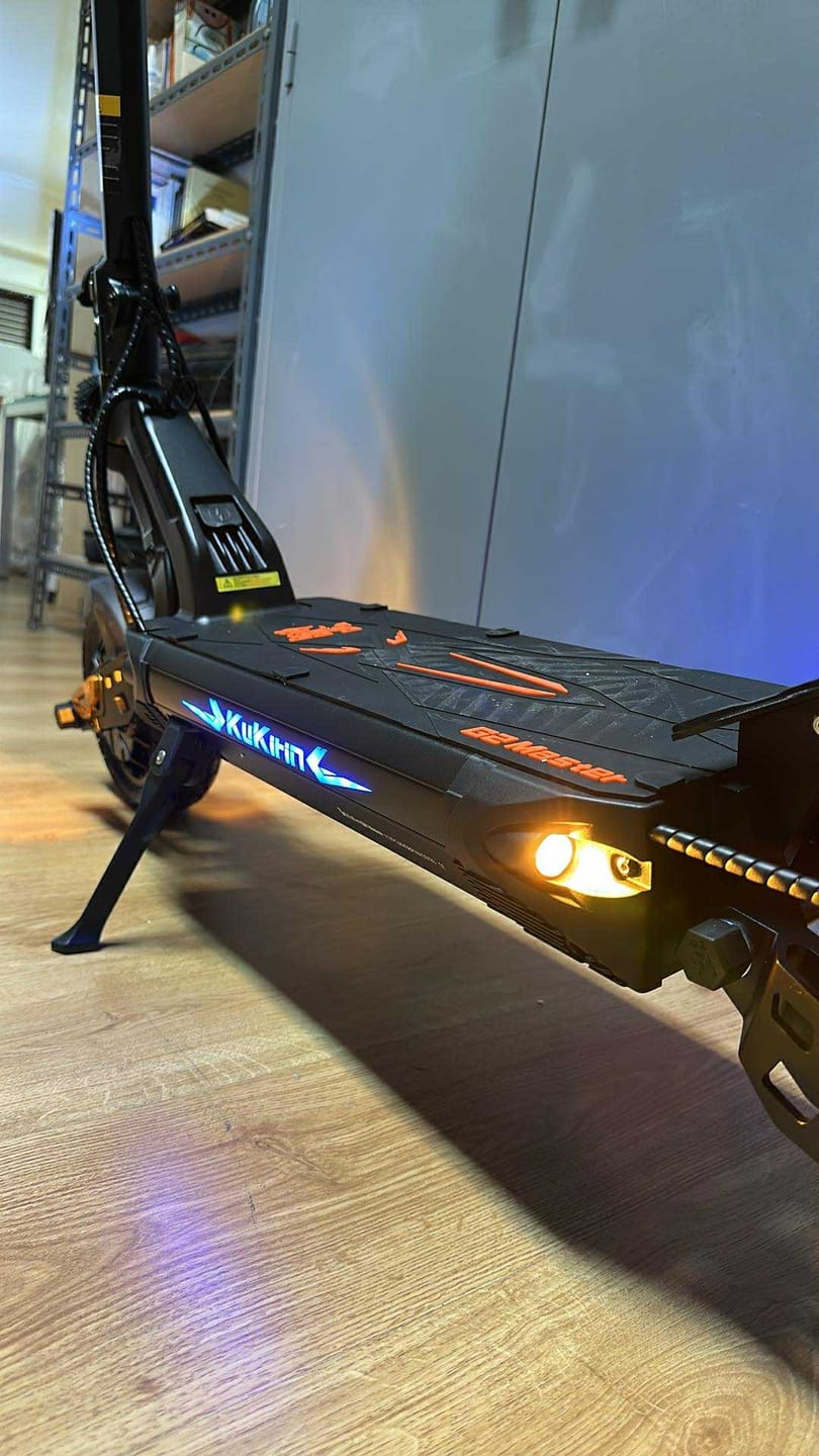 Customer photo review of KuKirin G2 Master Electric Scooter