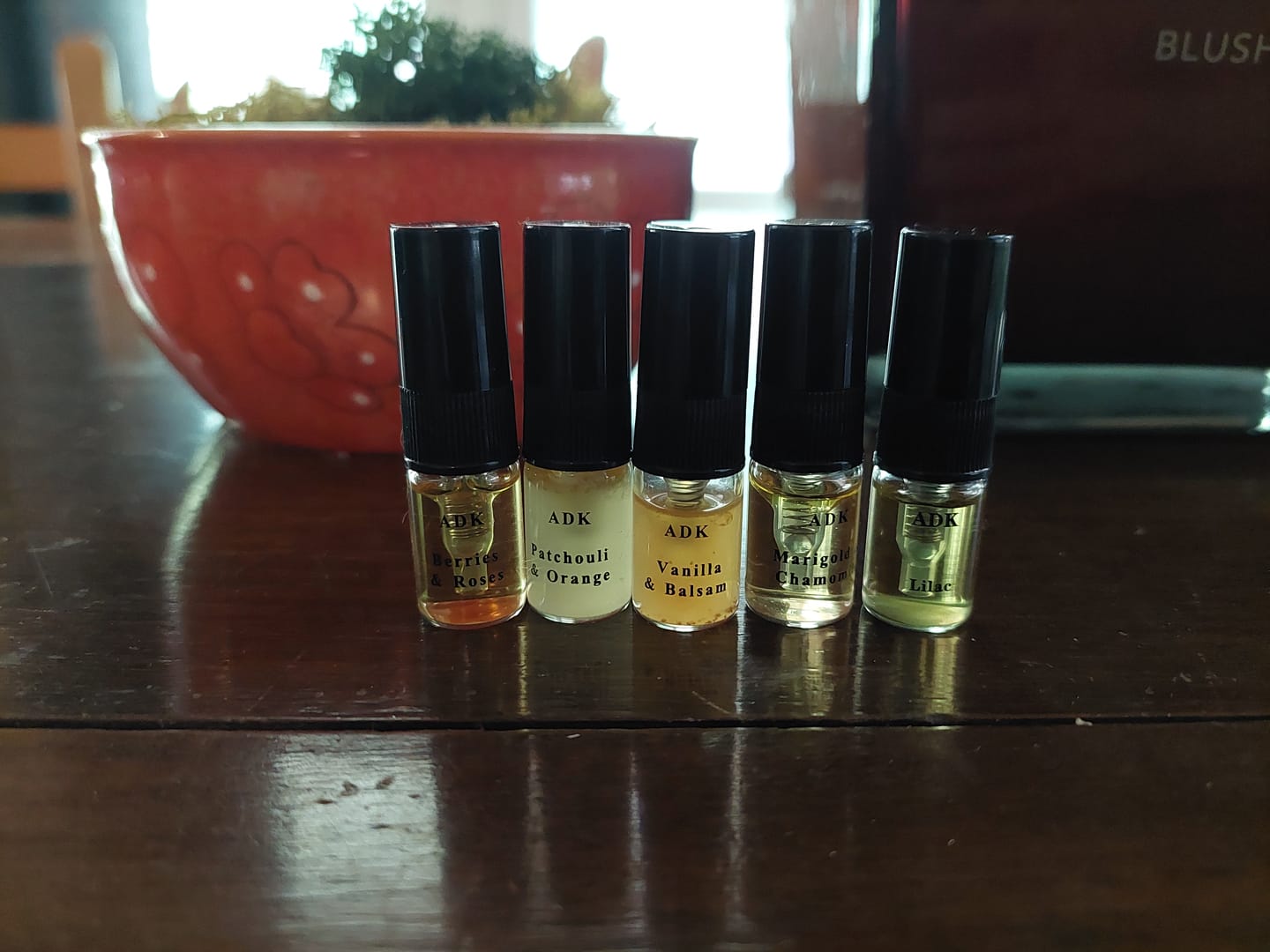 Customer photo review of Botanical Perfume Spray Discovery Set 0.07oz x 5