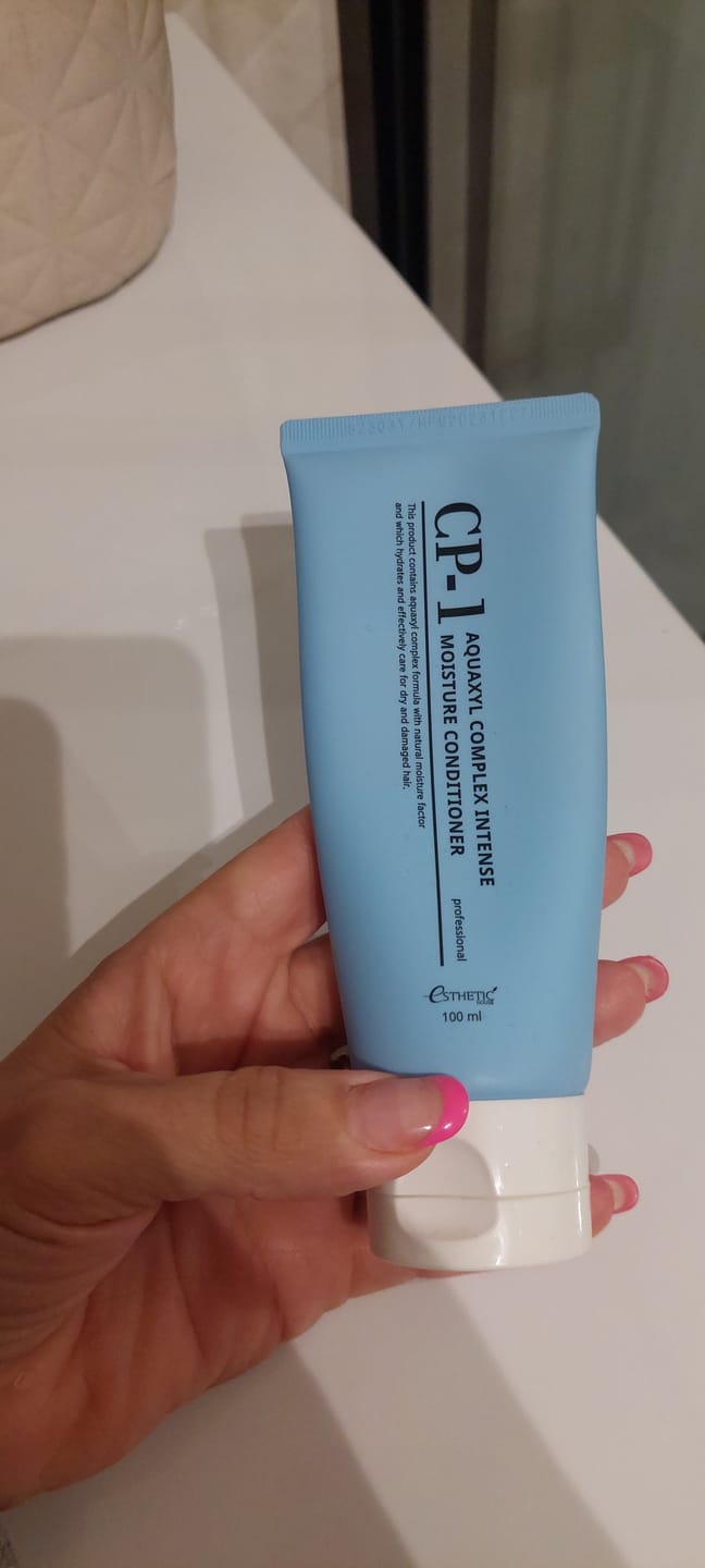 Customer photo review of Mitrinošs kondicionieris ar akvaksilu sausiem matiem CP-1 Aquaxyl Complex Intense Moisture Conditioner