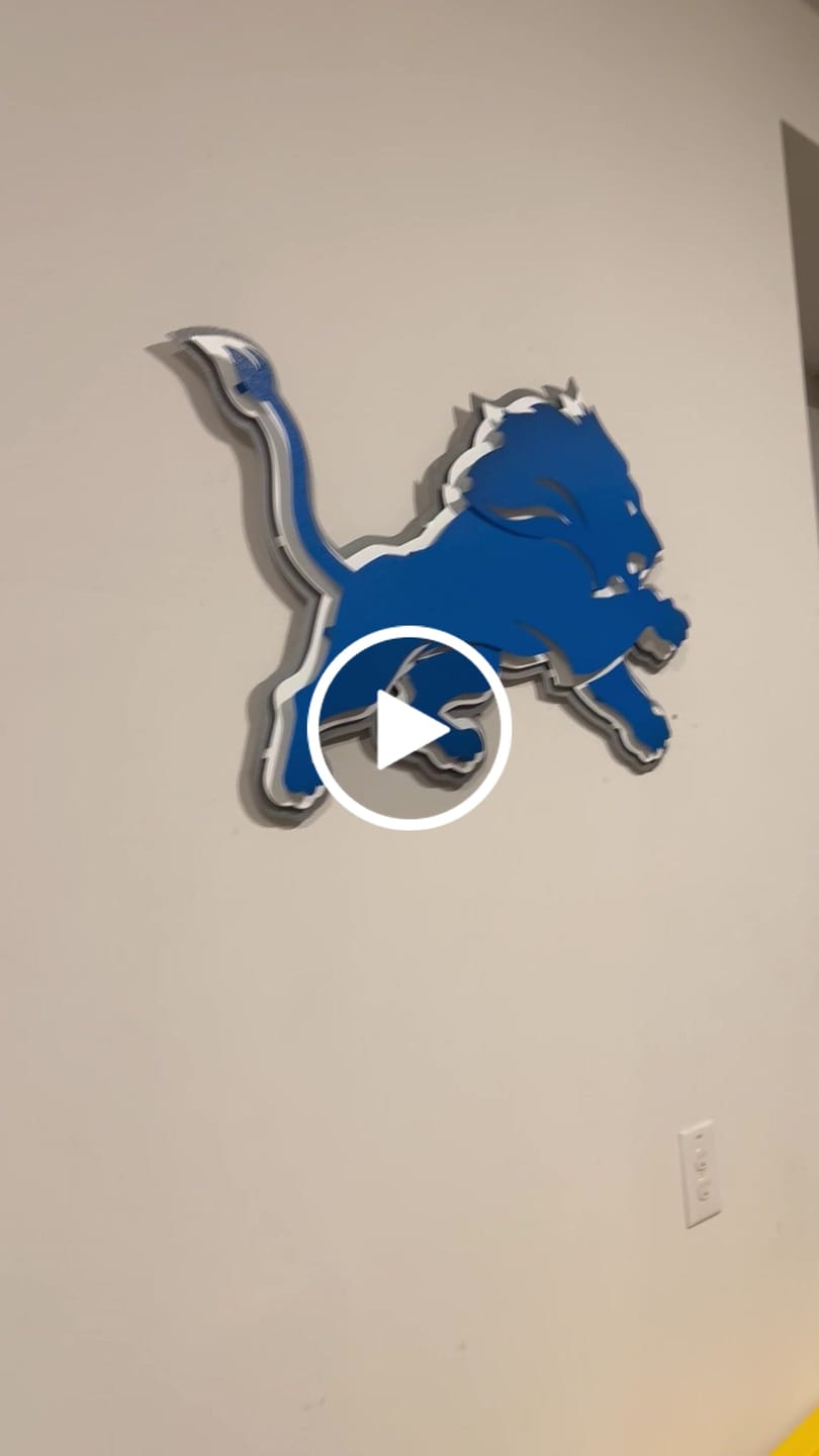 Customer video review of Detroit Tigers "D" - Navy/White 3D Vintage Metal Wall Art
