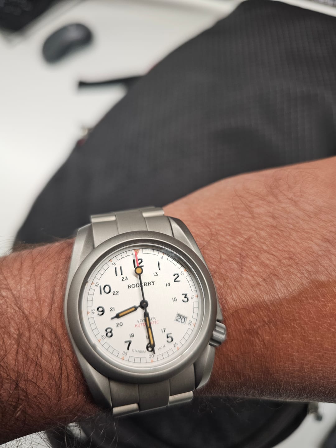 Customer photo review of VOYAGER - 100M Waterproof Titanium Automatic Field Watch | White-bracelet