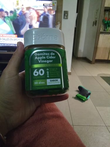 Customer photo review of Gomitas de Vinagre de Manzana