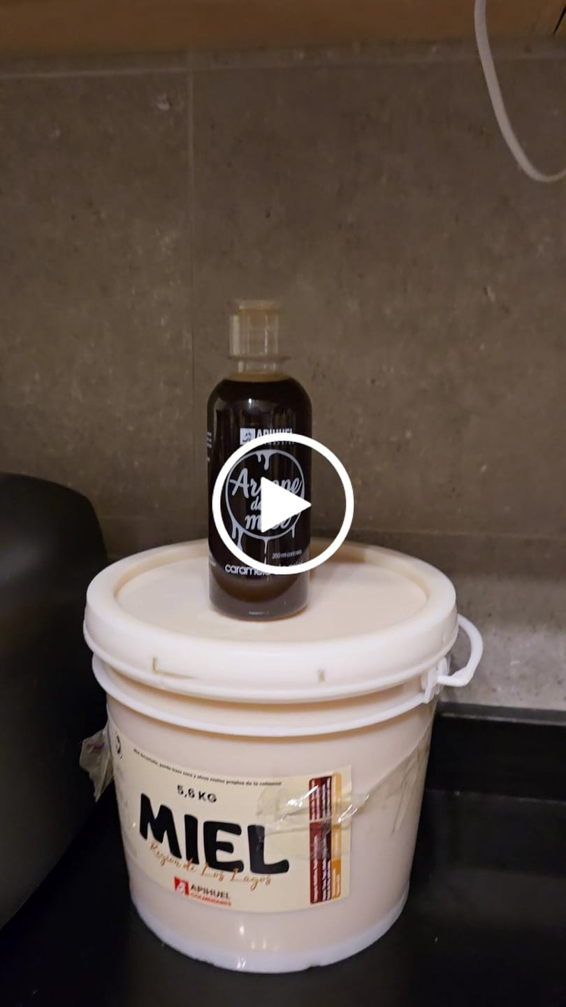 Customer video review of Arrope de Miel para cocina