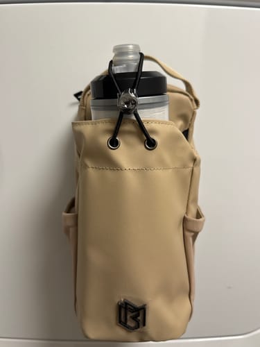 Customer photo review of MAGNETIC BOTTLE BAG