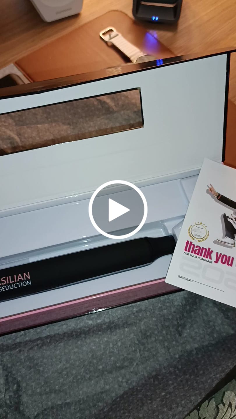 Customer video review of Brasilian Hair Seduction Titanium Iron 25mm (110-230 degrees)