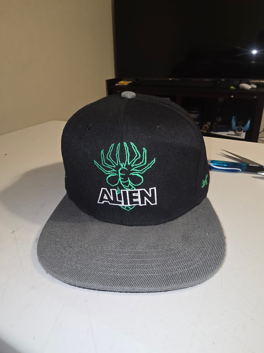 Customer photo review of Alien "Head Hugger" – TLB Hat
