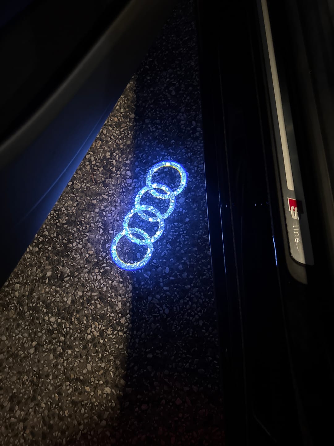 Customer photo review of Audi LED Car Door Puddle Welcome Logo Shadow Lights