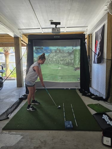 Customer photo review of Swing Caddie SC4 PRO Premium Golf Simulator Package