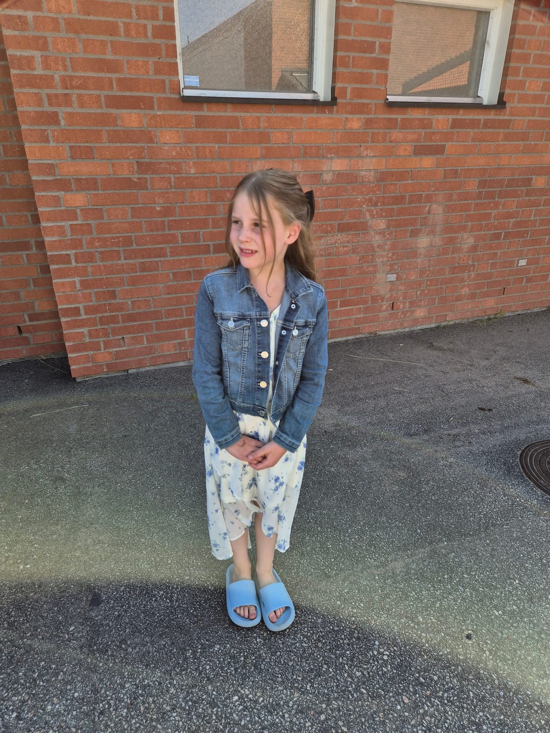Customer photo review of HappyFlops Kids