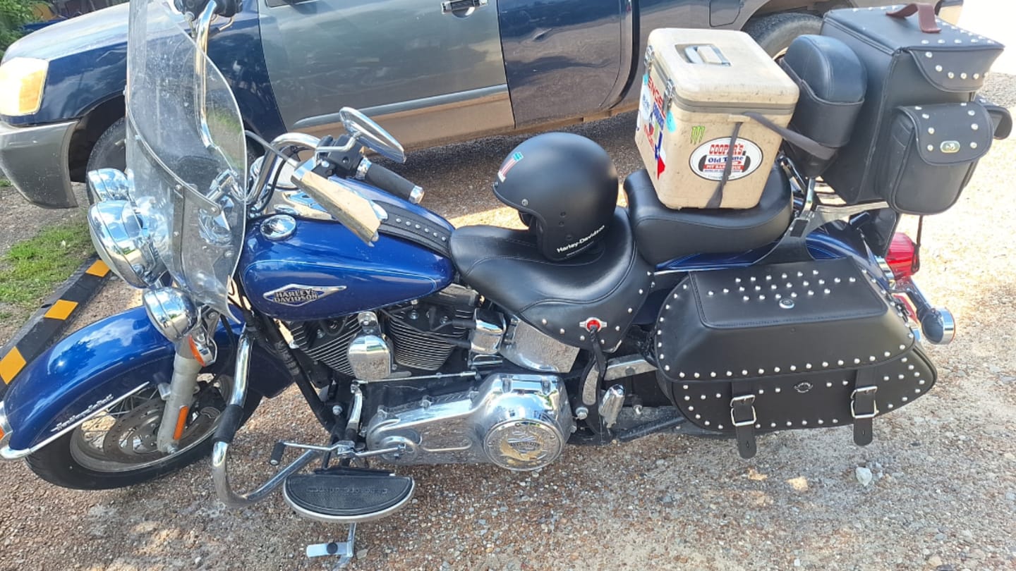 Customer photo review of 35L - Legacy Extra Large Studded Leather Motorcycle Saddlebags for Harley Softail Heritage FLHC/S