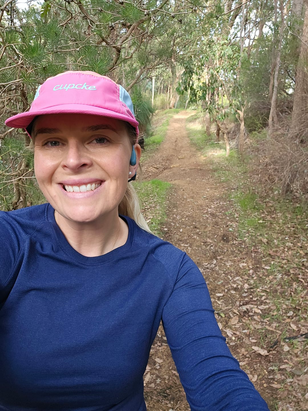 Customer photo review of 7 Panel Trail Hat Pink