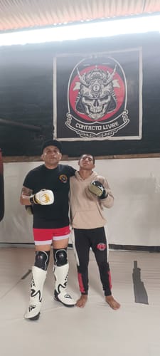 Customer photo review of Canilleras con Empeine para Muay Thai Aura Plus T17