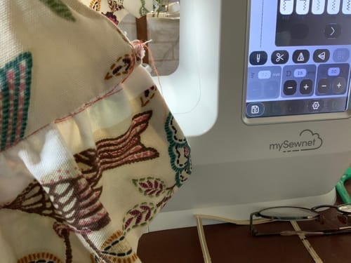 Customer photo review of Singer SE9185 Sewing, Quilting and Embroidery machine - Singers latest combination machine that does it all - 30 day trial of Creativate software - New 2025 model