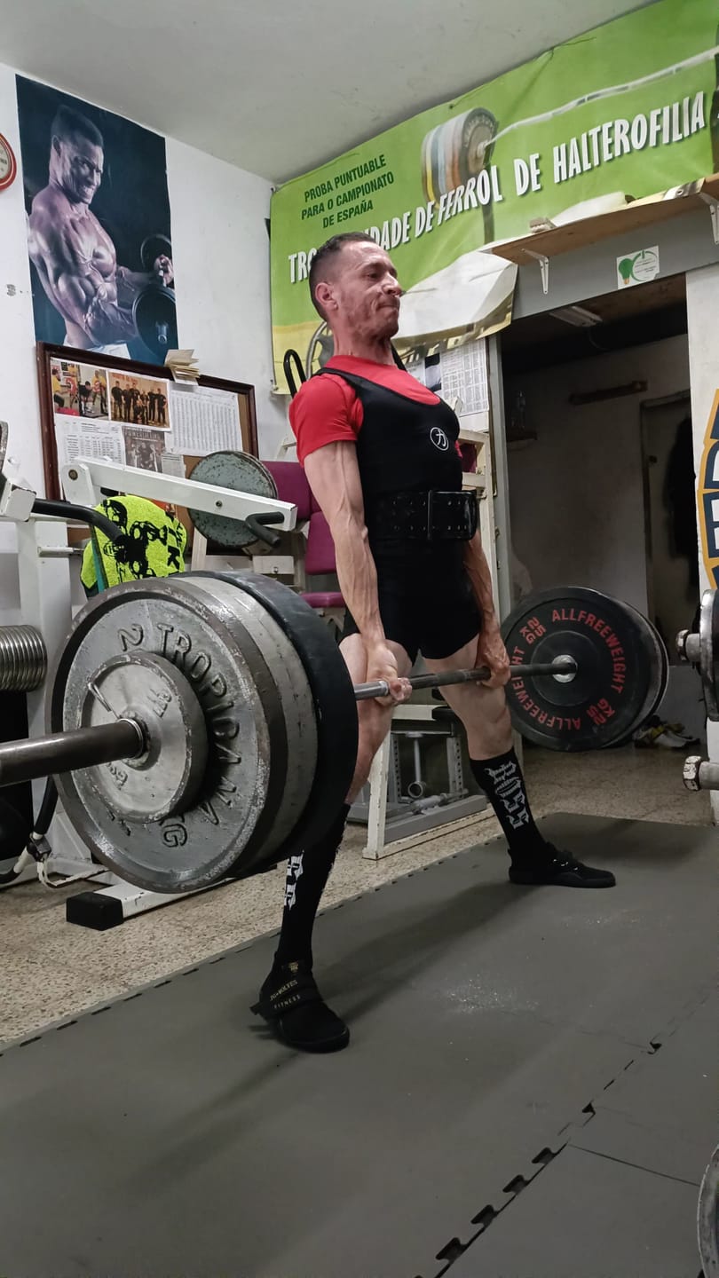 Customer photo review of Black Singlet, Unisex – IPF Approved