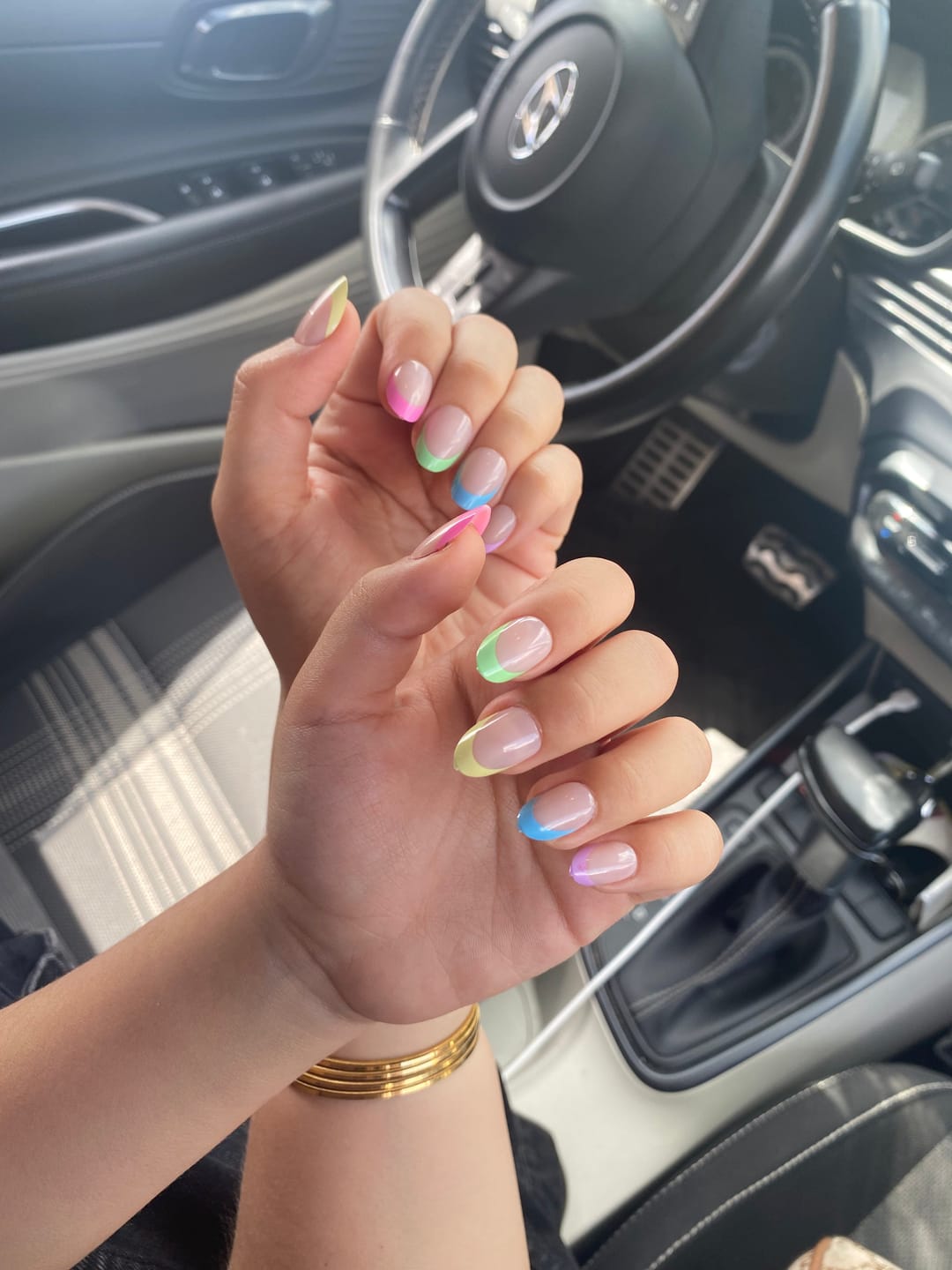 Customer photo review of Candy Tips - Short Round - 30 Adet Takma Tırnak