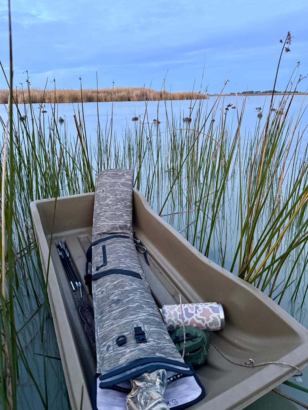 Customer photo review of Auto-Sealing Waterproof Shotgun Case | Mossy Oak Camo