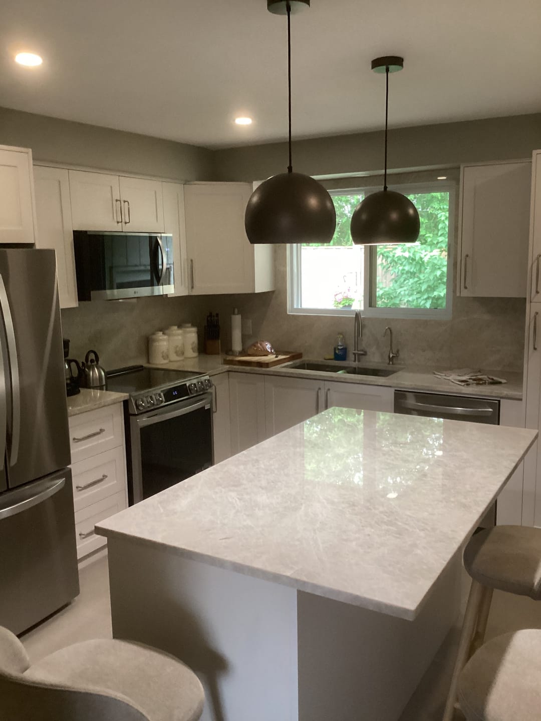 Customer photo review of ZOE Beige Mid-Century Modern Pendant Light