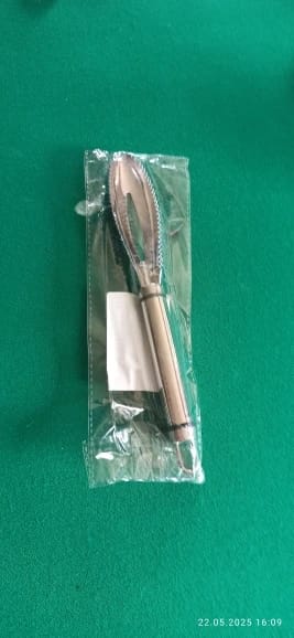 Customer photo review of Easy Fish Scales Scraper