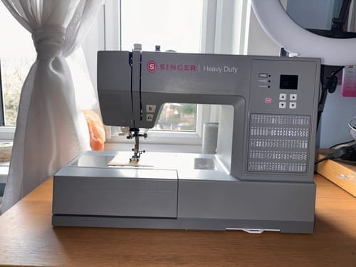 Customer photo review of Singer Heavy Duty 4423 Sewing Machine - Which? Best Buy 2 years running, 60% stronger, 30% faster - New 2025 model