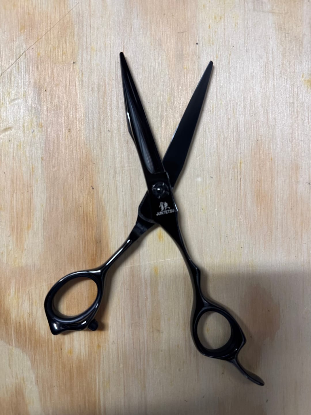 Customer photo review of Juntetsu VG10 Night Cutting Scissors
